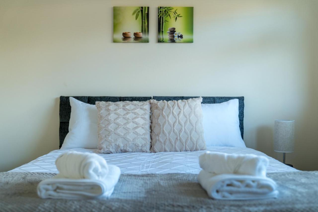 Redhill Surrey 2 Bedroom Pet Friendly Apartment By Sublime Stays Экстерьер фото